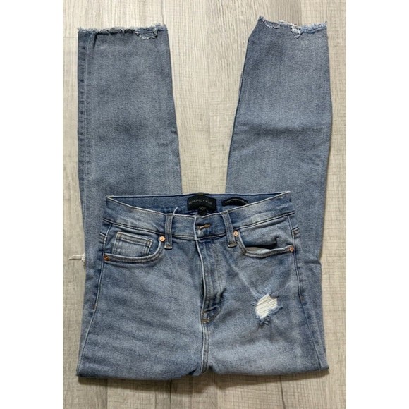 Kendall And Kylie Denim - Kendall + Kylie The Icon High Rise Straight Jean